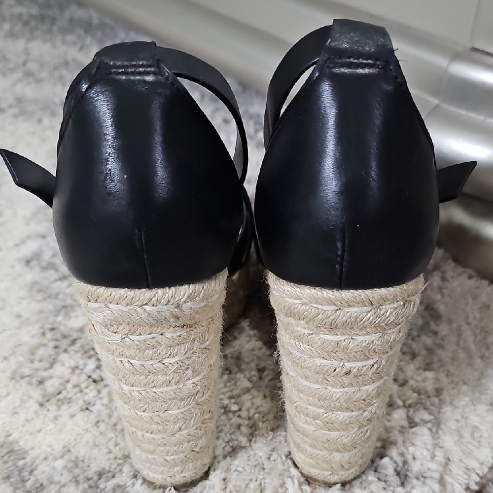 Steve Madden "Sivian" Espadrille Wedges with Ankle Strap, Size 7.5, Black - Picture 6 of 9